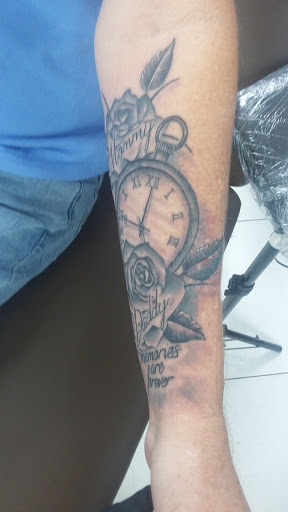 Explore cool female tattoo ideas, creative tattoo ideas in Saint Petersburg, available at Edens Apple Tattoos and Piercings