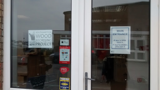 Wooden doors shops in Southampton