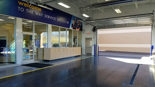 Used Car Dealer «CarMax», reviews and photos, 4431 28th St SE, Kentwood, MI 49512, USA