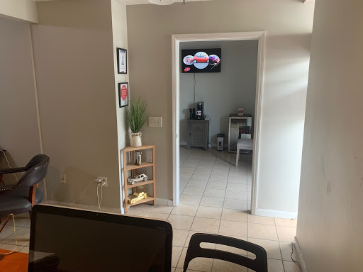 Auto Body Shop «L & G Auto Repair LLC», reviews and photos, 900 Sun Valley Dr Suite 9, Roswell, GA 30076, USA