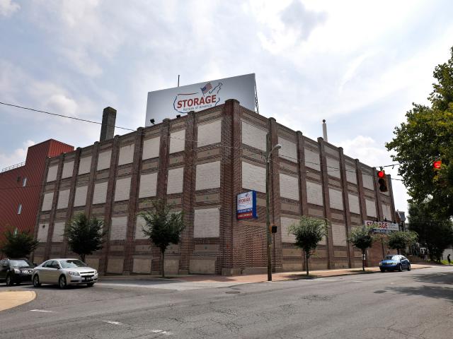 Storage Rentals of America