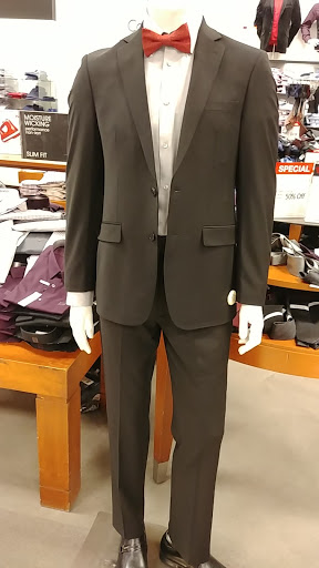 Stores to buy women's suits Los Angeles