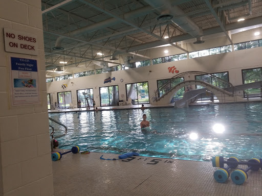 Community Center «Brooklyn Center Community Center», reviews and photos, 6301 Shingle Creek Pkwy, Brooklyn Center, MN 55430, USA