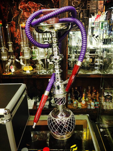 Vaporizer Store «Main Smoke Shop KC | Vape Shop», reviews and photos, 3429 Main St, Kansas City, MO 64111, USA