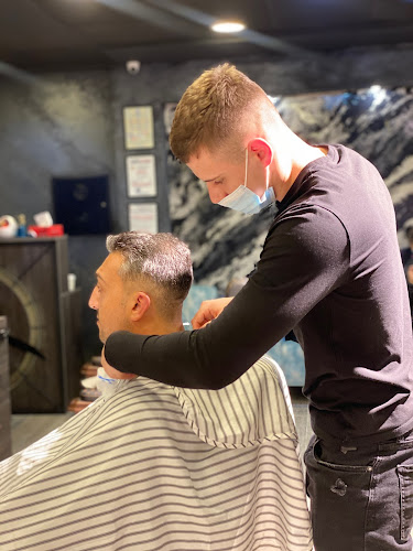 Opinii despre Barbershop Domis Underground în <nil> - Salon de înfrumusețare