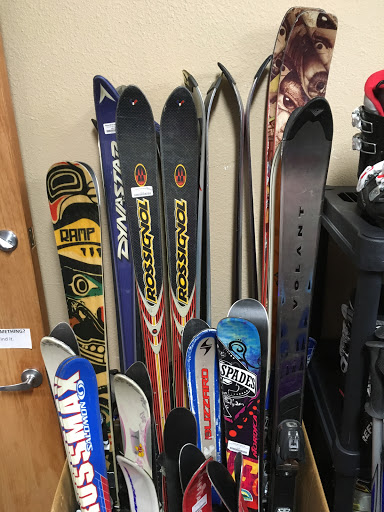 Sporting Goods Store «Second Wind Sports», reviews and photos, 5321 Topanga Canyon Blvd, Woodland Hills, CA 91364, USA