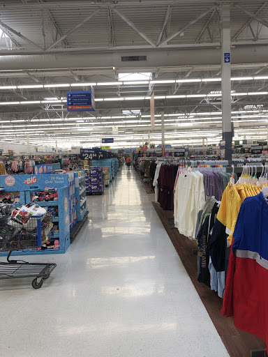 Discount Store «Walmart», reviews and photos, 40 Drury Dr, La Plata, MD 20646, USA