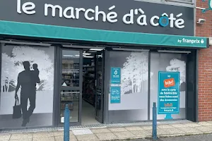 Marché d'à Côté image