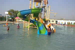 Alishan Water Park Bhusawal image