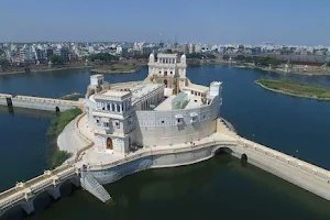 Lakhota Lake image