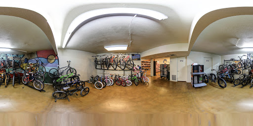 Bicycle Store «Landis Cyclery», reviews and photos, 712 W Indian School Rd, Phoenix, AZ 85013, USA