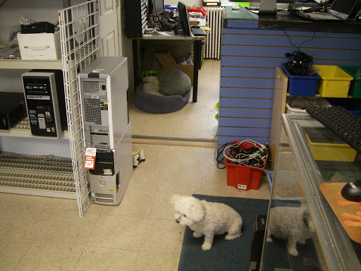 Used Computer Store «Second Source Computer Center», reviews and photos, 2201 Silverside Rd, Wilmington, DE 19810, USA