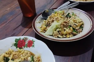 Bakmi Capcay Pak Bambang image