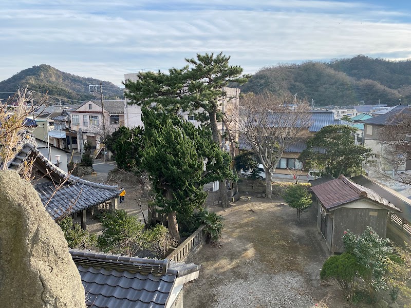 加知山神社