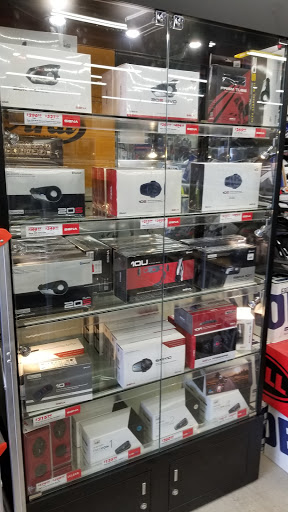 Motorcycle Parts Store «Cycle Gear», reviews and photos, 388 Tarrytown Rd, White Plains, NY 10607, USA