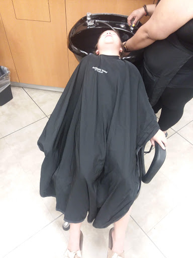 Hair Salon «Fantastic Sams Hair Salons», reviews and photos, 8 E 66th St, Minneapolis, MN 55423, USA