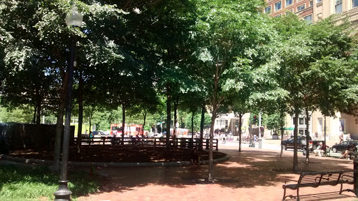 Park «Rose Fitzgerald Kennedy Greenway», reviews and photos, Atlantic Ave & High St, Boston, MA 02110, USA