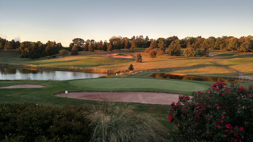 Golf Club «Spring Hollow Golf Club & The Grille Restaurant», reviews and photos, 3350 Schuylkill Rd, Spring City, PA 19475, USA
