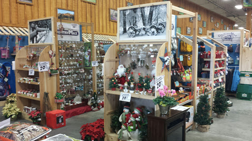 Pet Supply Store «CountryMax - Dewitt», reviews and photos, 3179 Erie Blvd E, Syracuse, NY 13214, USA