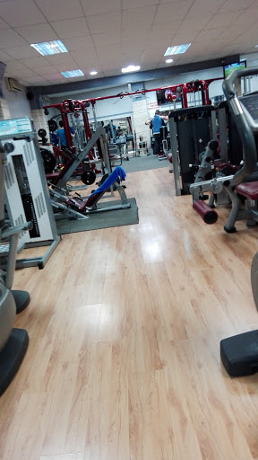 Gimnàs Fitness Sant Adrià en Sant Adrià de Besòs, Barcelona