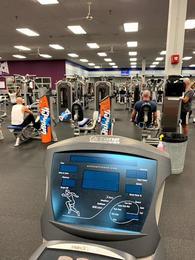 Health Club «Crunch - Oakland Park», reviews and photos, 3500 N Andrews Ave, Oakland Park, FL 33309, USA