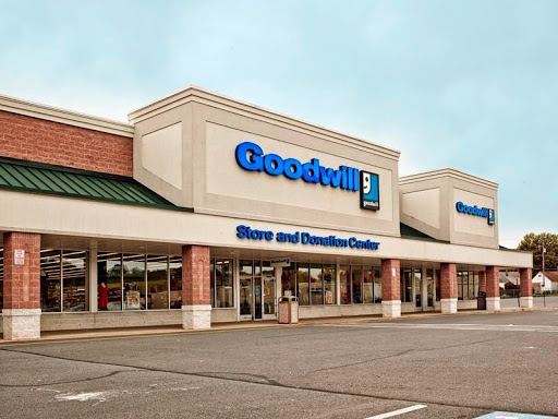 Goodwill Store & Donation Center, 602 E Lancaster Ave, Shillington, PA 19607, USA, 