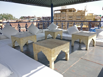 Stepwell Café - Tunwarji Ka, Jhalra Makrana Mohalla, Jodhpur, Rajasthan 342001, India