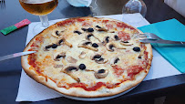 Pizza du Restaurant La Voile Blanche à Portiragnes - n°5