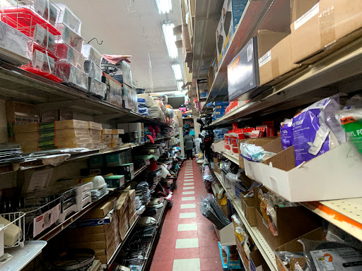 Hardware Store «MAD HARDWARE/DISCOUNT STORE», reviews and photos, 1308 Fulton St, Brooklyn, NY 11216, USA