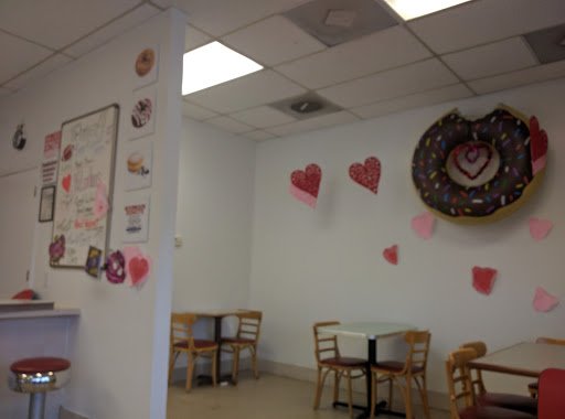 Donut Shop «Dough In The Box», reviews and photos, 3184 Austell Rd SW, Marietta, GA 30008, USA