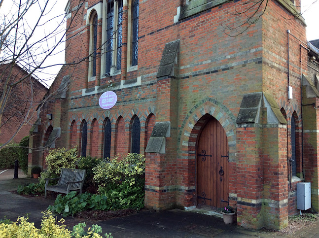 Comments and reviews of Winchmore Hill URC Church