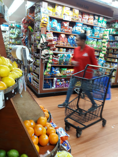 Grocery Store «Associated Supermarkets», reviews and photos, 755 Amsterdam Ave, New York, NY 10025, USA