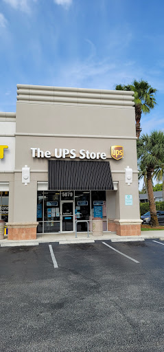 Shipping and Mailing Service «The UPS Store», reviews and photos, 5079 N Dixie Hwy, Oakland Park, FL 33334, USA