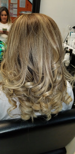 Beauty Salon «Nestor Cortes hair stylist», reviews and photos, 9564 NW 41st St, Doral, FL 33178, USA