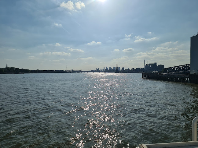 Reviews of Woolwich Ferry in London - Travel Agency
