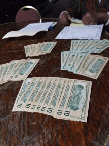 Liquor Store «Bexley Liquor Agency», reviews and photos, 2173 E Livingston Ave, Columbus, OH 43209, USA