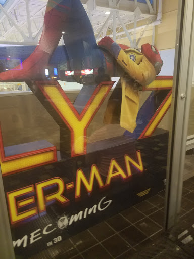 Movie Theater «North Riverside Luxury 6: Classic Cinemas», reviews and photos, 7501 W Cermak Rd, Riverside, IL 60546, USA