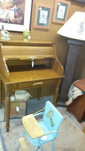 Shopping Mall «Old Town Shopping Center», reviews and photos, 2528 S Campbell Ave, Springfield, MO 65807, USA