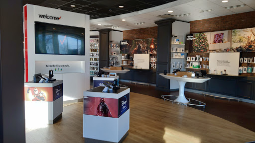 Cell Phone Store «Verizon», reviews and photos, 23975 Harper Ave, St Clair Shores, MI 48080, USA