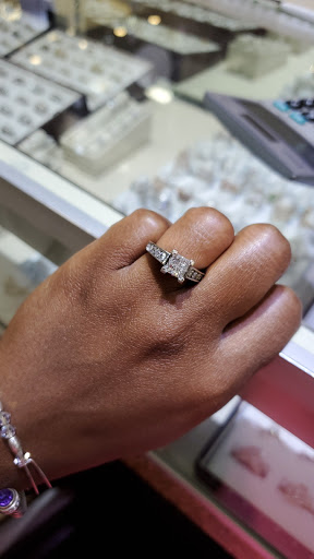 Jeweler «Gold N Diamonds», reviews and photos, 6188 Greenbelt Rd, Greenbelt, MD 20770, USA