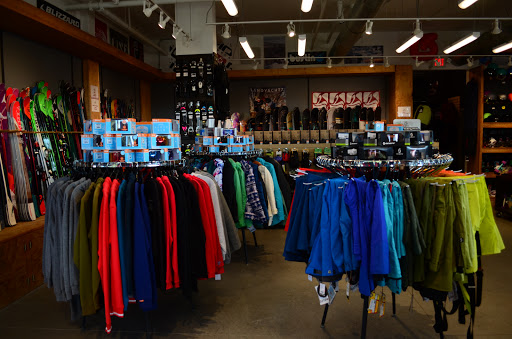 Ski Shop «Vertical Drop», reviews and photos, 110 S 2nd St j, Loveland, OH 45140, USA