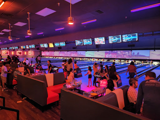 Bowling Alley «Bowlero North Brunswick», reviews and photos, 1 Carolier Ln, North Brunswick Township, NJ 08902, USA