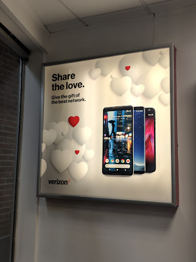 Cell Phone Store «Verizon Wireless Retailer / Wireless Depot», reviews and photos, 22 N Main St, New City, NY 10956, USA
