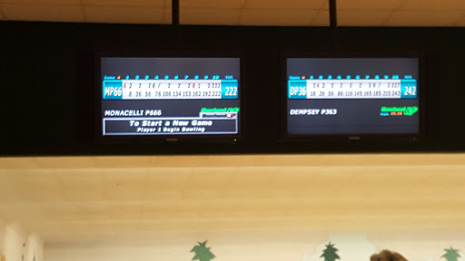 Bowling Alley «Spanish Springs Lanes», reviews and photos, 997 Alverez Ave, Lady Lake, FL 32159, USA