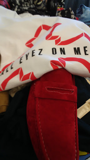 Clothing Store «rue21», reviews and photos, 3404 Fairlane Dr, Allen Park, MI 48101, USA