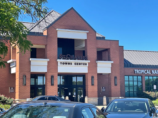 Shopping Mall «St. Charles Towne Center», reviews and photos, 11110 Mall Cir, Waldorf, MD 20603, USA