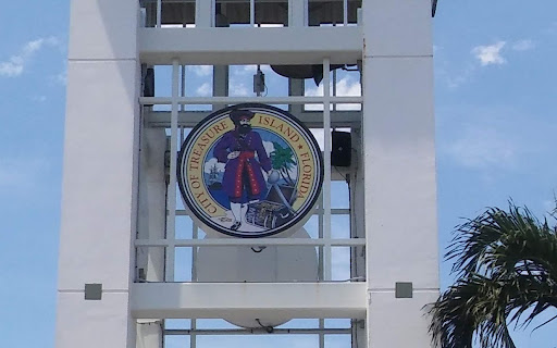 Liquor Store «ABC Fine Wine & Spirits», reviews and photos, 204 107th Ave, Treasure Island, FL 33706, USA