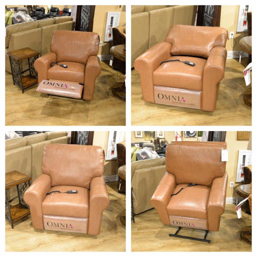 Furniture Store «Oak Furniture Warehouse», reviews and photos, 10750 NE Sandy Blvd, Portland, OR 97220, USA