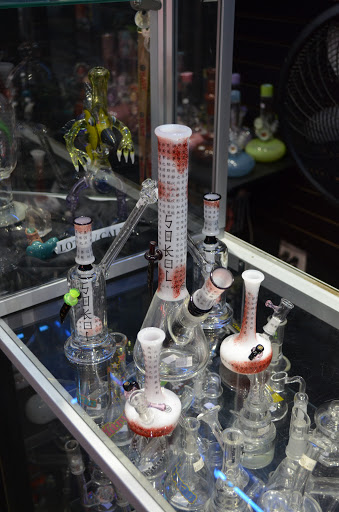 Tobacco Shop «Get-It-On», reviews and photos, 3217 Mission Blvd, San Diego, CA 92109, USA