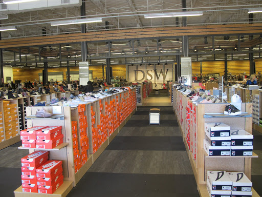 Shoe Store «DSW Designer Shoe Warehouse», reviews and photos, 19401 Alderwood Mall Pkwy, Lynnwood, WA 98036, USA